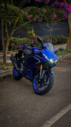 YAMAHA YZF R3 ABS CONNECTED YAMAHA YZF R3 ABS CONNECTED